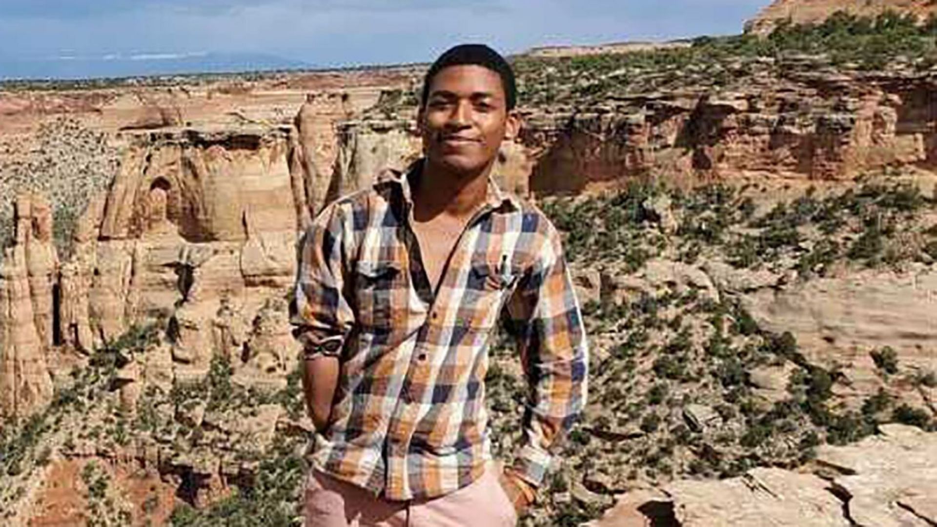 Daniel Robinson disappeared from his worksite in Arizona a year ago, never to be found again (Image via CNN)