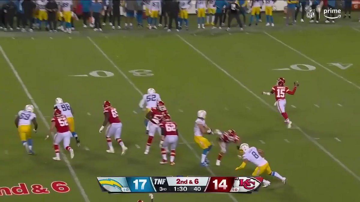 Derwin James WWE BODY SLAM on Travis Kelce 