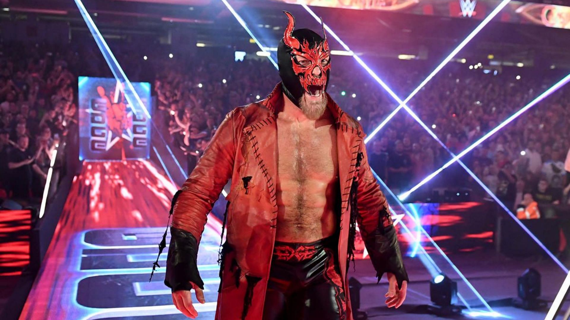 Edge wearing a mask in his entrance