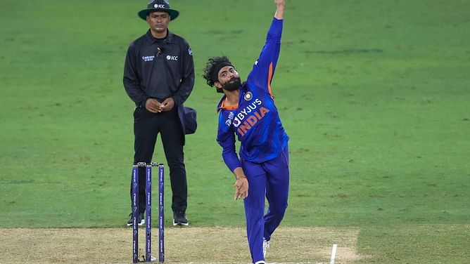 Asia Cup 2022: रविंद्र जडेजा की वजह से भारत सुपर 4 से हुआ था बाहर, दिग्गज का चौंकाने वाला बयान