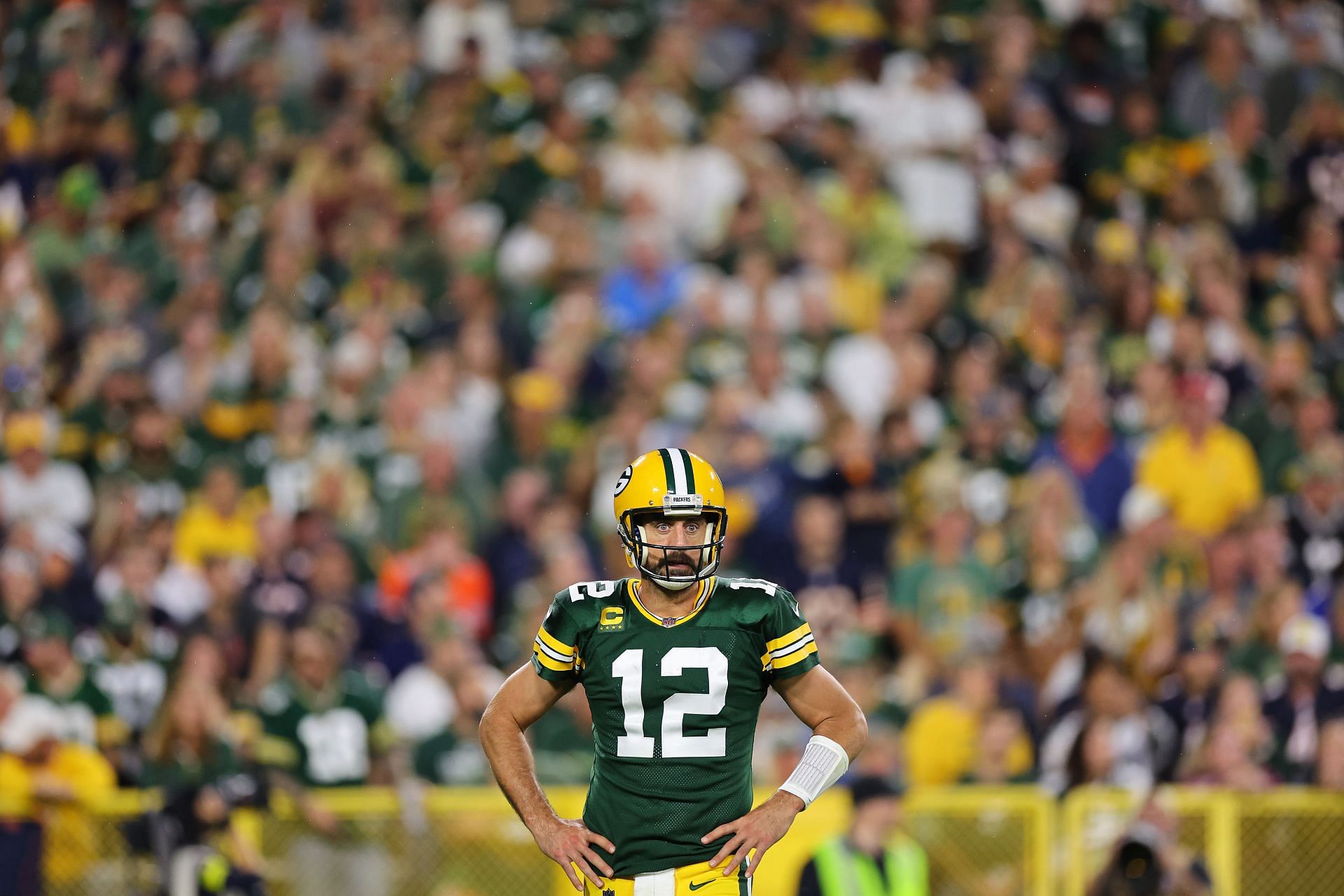 GMC Playbook: What if Tom Brady and Aaron Rodgers Switched Teams? - Acme  Packing Company