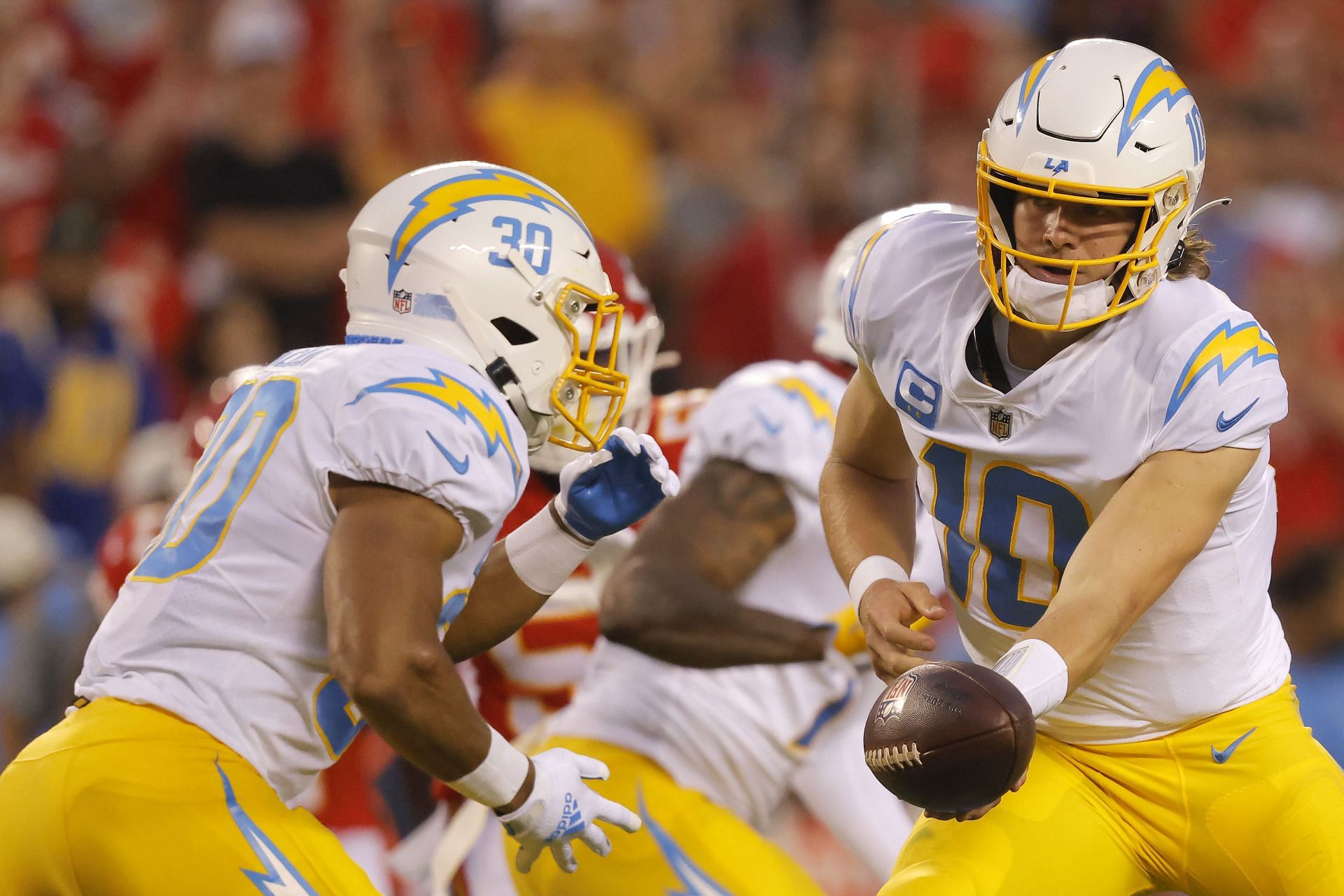 Los Angeles Chargers v Kansas City Chiefs