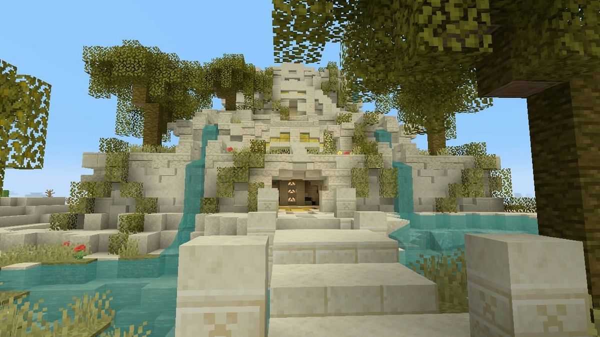 7 best Minecraft build ideas for deserts