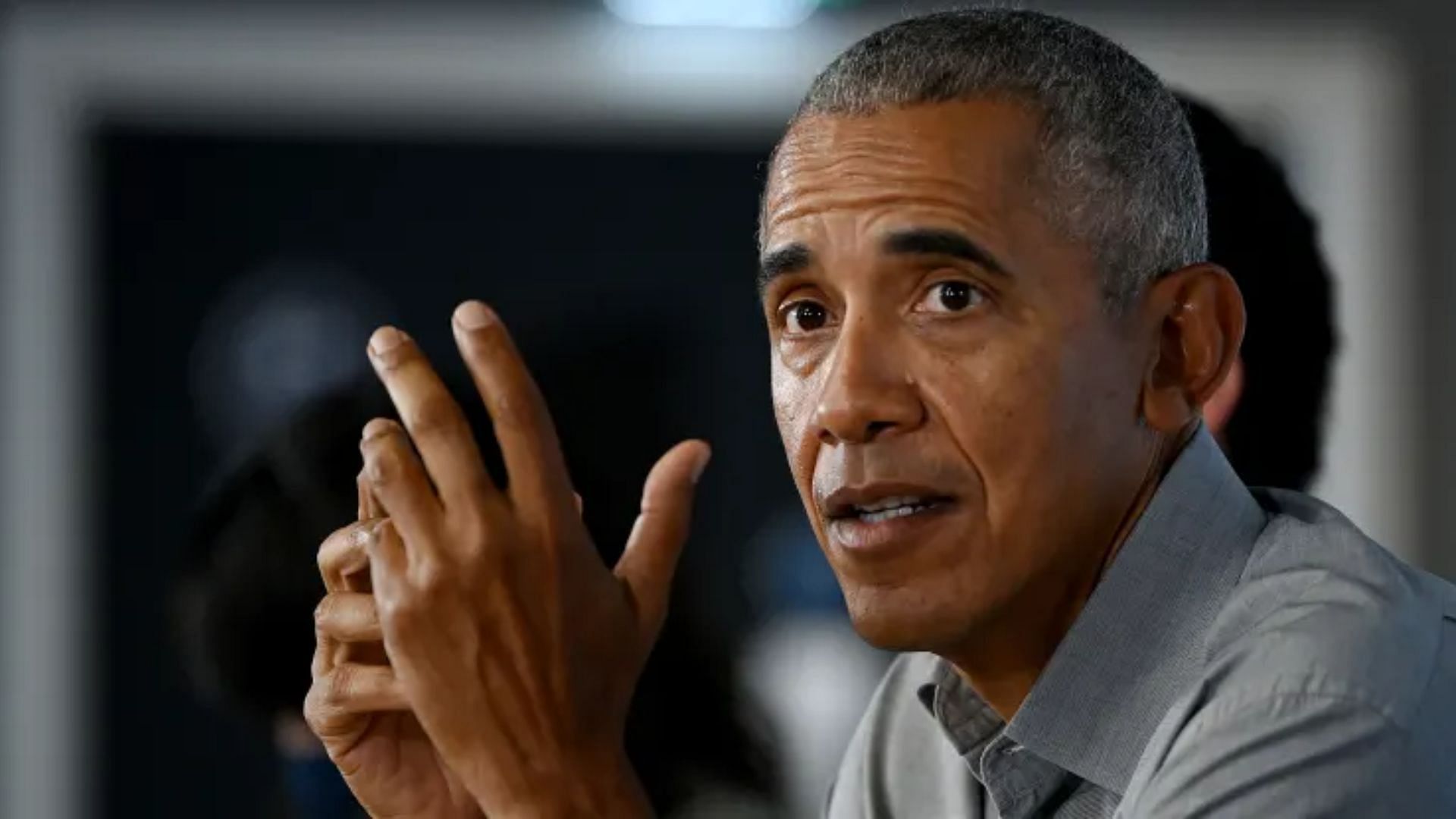 Barack Obama wins a competitive Emmy. (Image via Jeff J Mitchell/Getty Images)