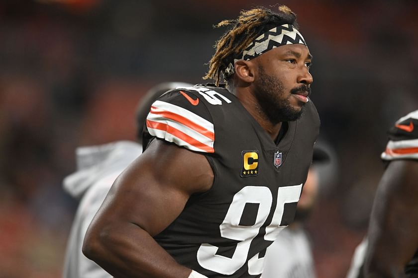 Browns' Myles Garrett released from hospital after scary crash