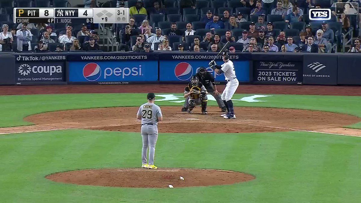 Aaron Judge has touching moment with wife, Samantha Bracksieck, after 60th  home run in 2023