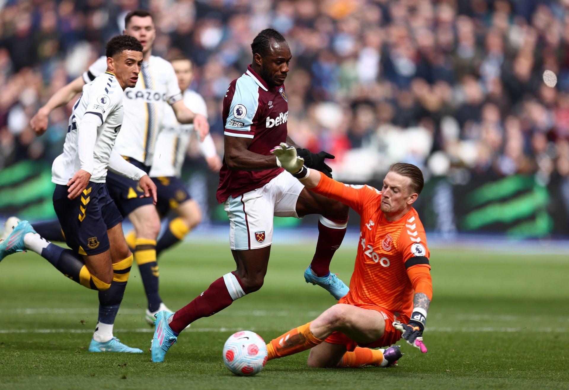 West Ham United v Everton - Premier League