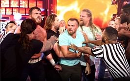 WWE के बड़े शो में बवाल मचने के बाद 3 सुपरस्टार्स को किया गया सस्पेंड, पुलिस ने उठाया कड़ा कदम