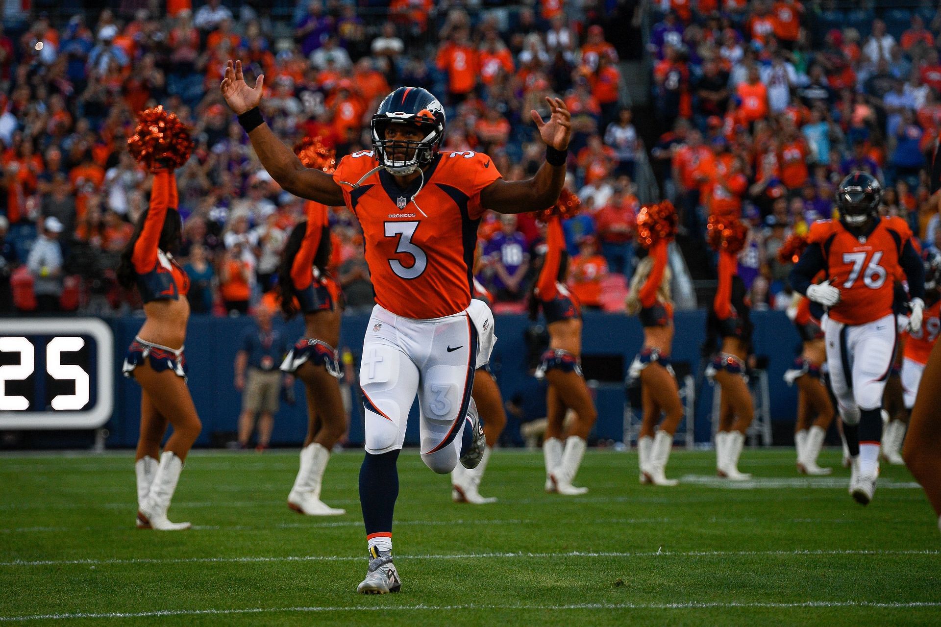 Minnesota Vikings v Denver Broncos