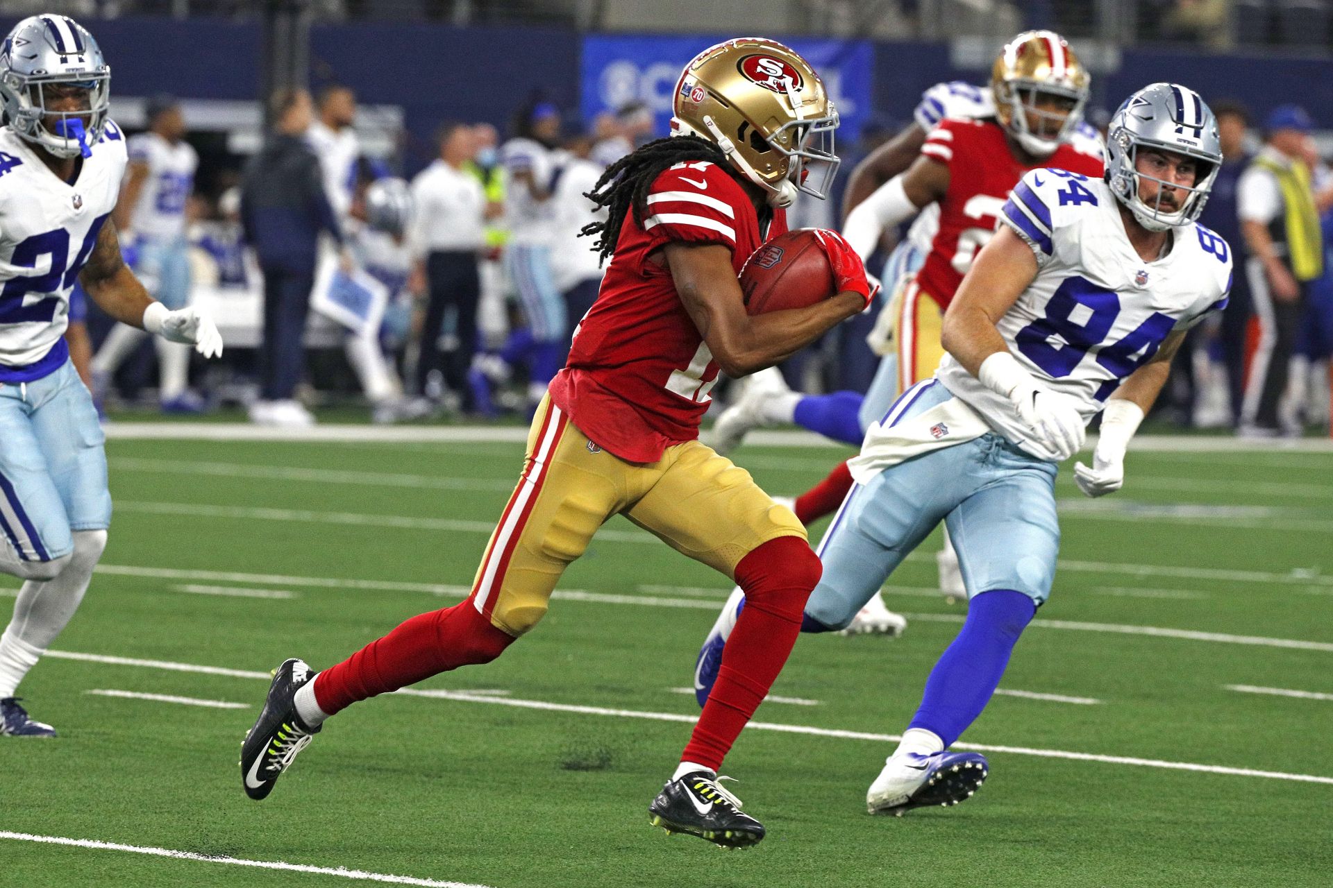 NFC Wild Card playoffs, San Francisco 49ers vs. Dallas Cowboys.