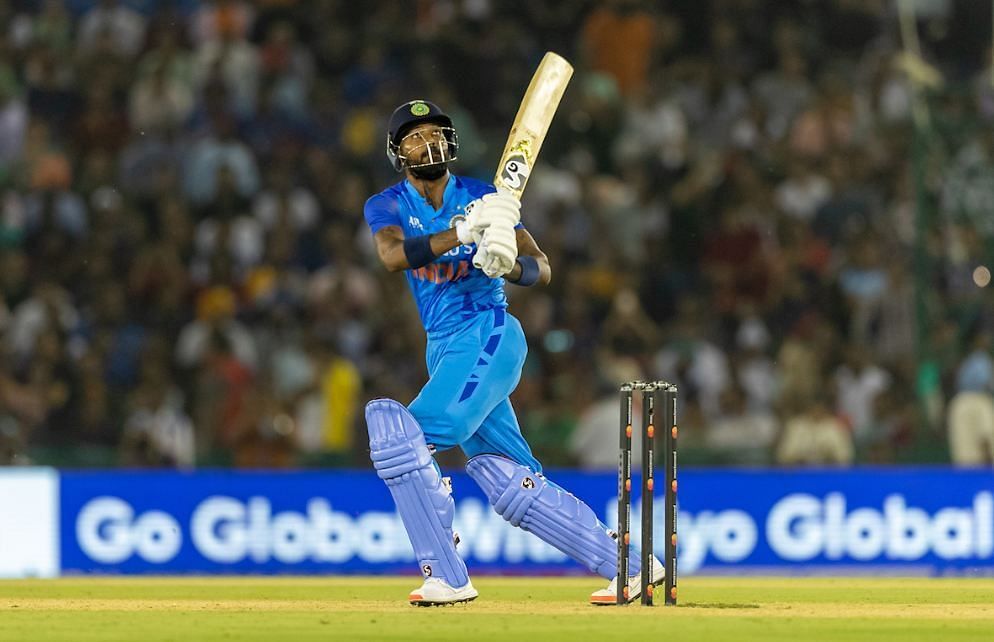 पांड्या ने तूफानी बल्लेबाजी का प्रदर्शन किया (फोटो - बीसीसीआई)