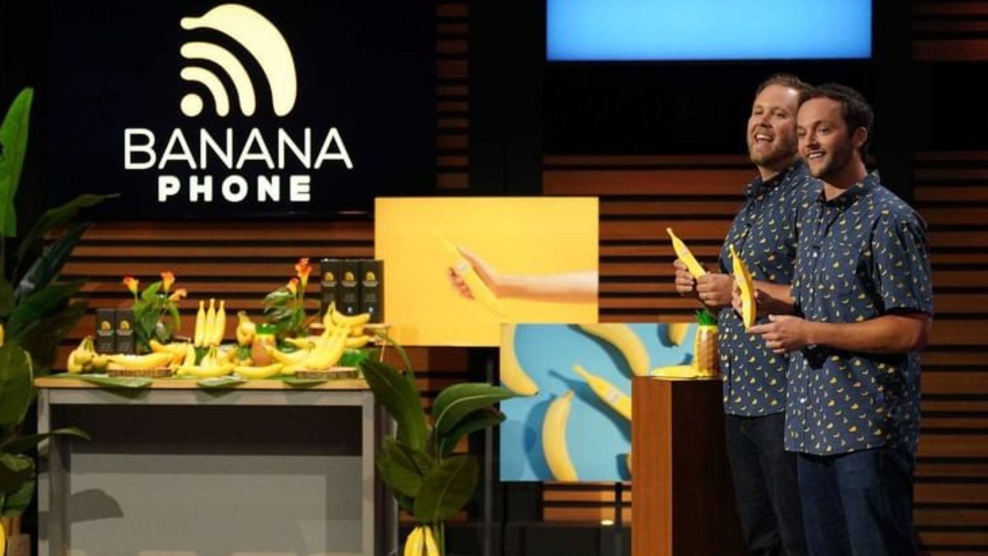 Max Brown and Brian Brunsing to pitch for Banana Phone product on Shark Tank on Friday (Image via bananaphone.io/Instagram)
