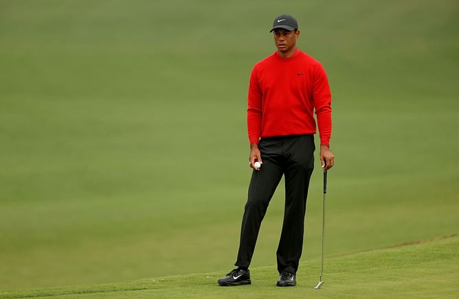 How tall is Tiger Woods compared to other popular golfers?