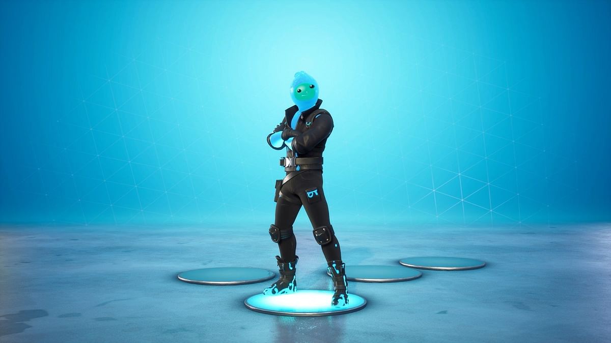 Fortnite Why your lobby background is blue (& how to fix it)