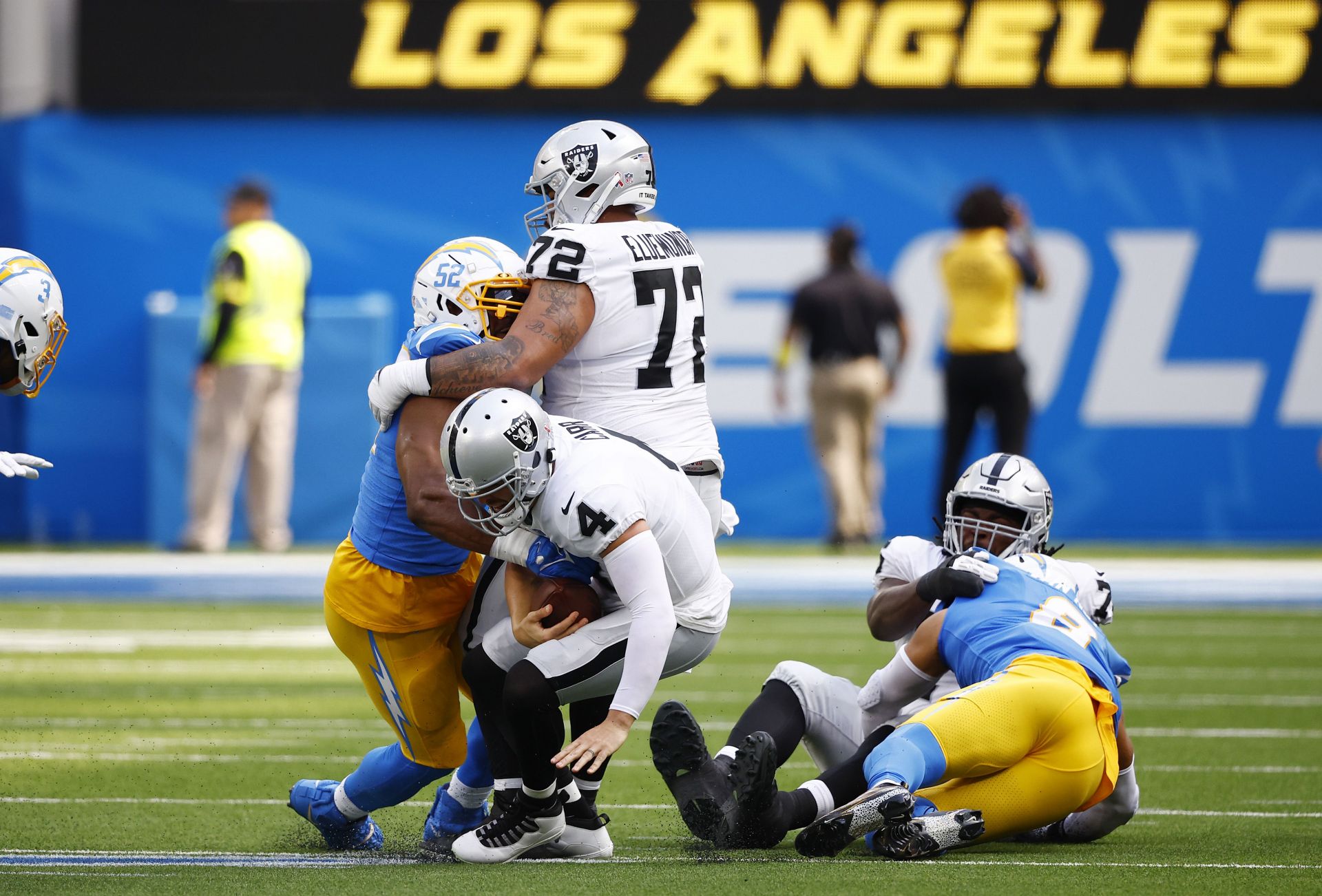 Las Vegas Raiders v Los Angeles Chargers