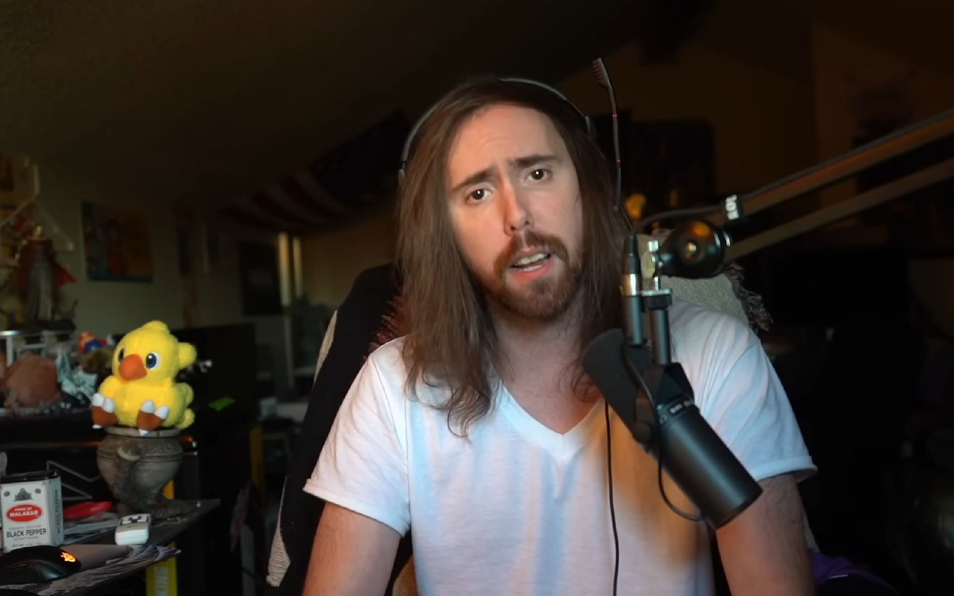 Asmongold shares his thoughts on one of his final dental procedures (Image via Asmongold/YouTube)