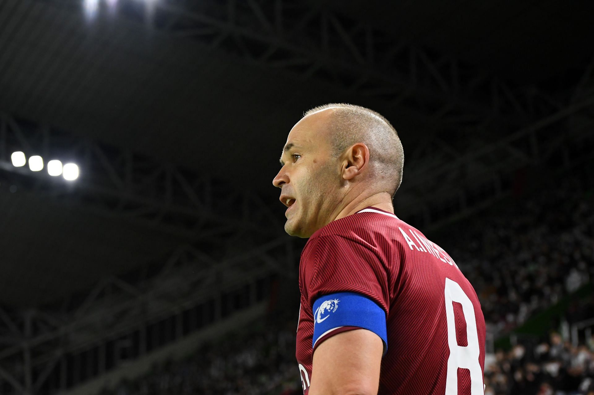 2023 Vissel Kobe Jersey Home Iniesta #8