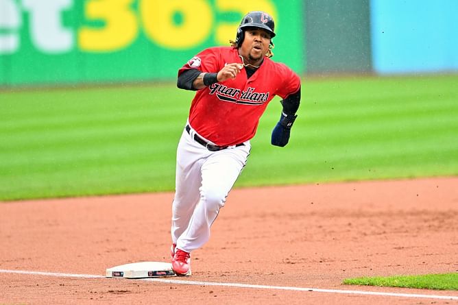 WATCH: 3B José Ramírez homers on his 30th birthday to help the Cleveland Guardians defeat pennant-rivals Minnesota Twins 5-1