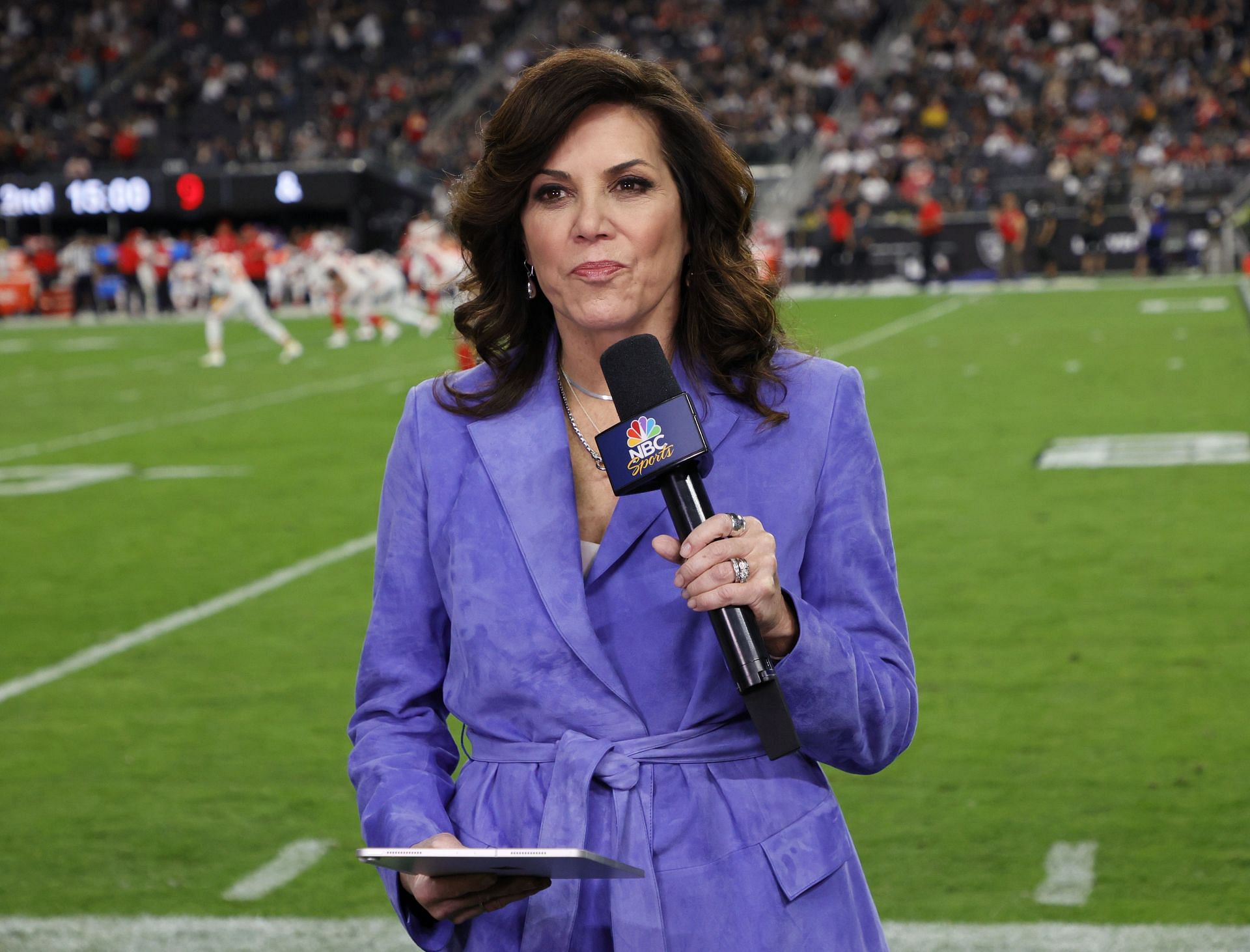 Kansas City Chiefs v Las Vegas Raiders