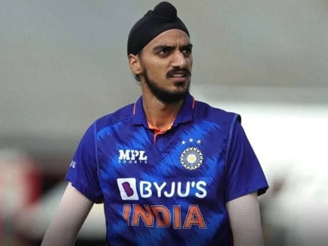 वसीम अकरम ने एशिया कप के दौरान अर्शदीप सिंह से क्या कहा था? चौंकाने वाला खुलासा हुआ