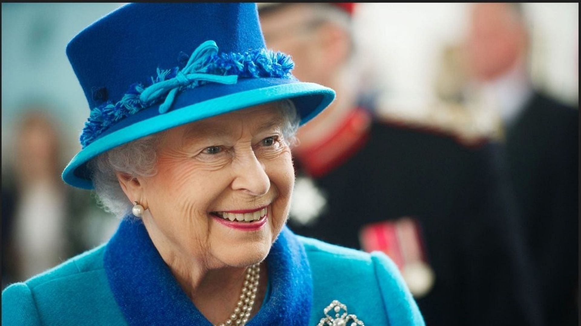 Queen Elizabeth II (Image via @StPaulsLondon/Twitter)