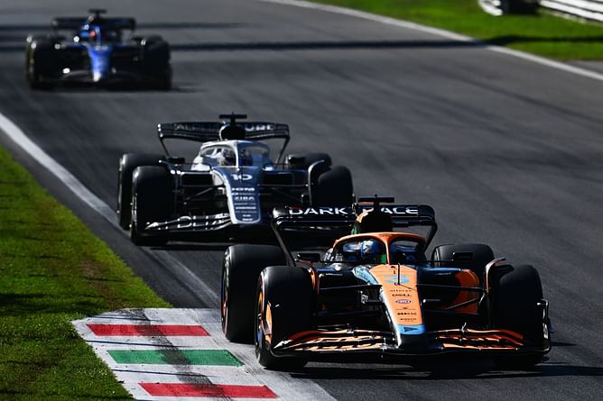 "He is no Alonso; There is no chance for a return"- Fans react to Daniel Ricciardo's possible sabbatical from F1 in 2023 season