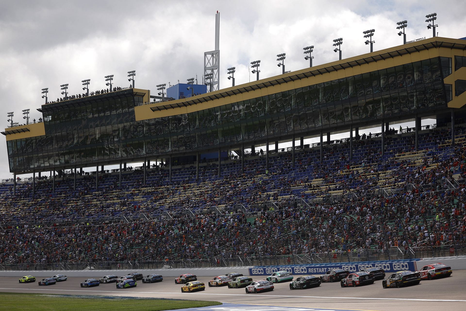 Schedule for Kansas Playoff Weekend : r/NASCAR