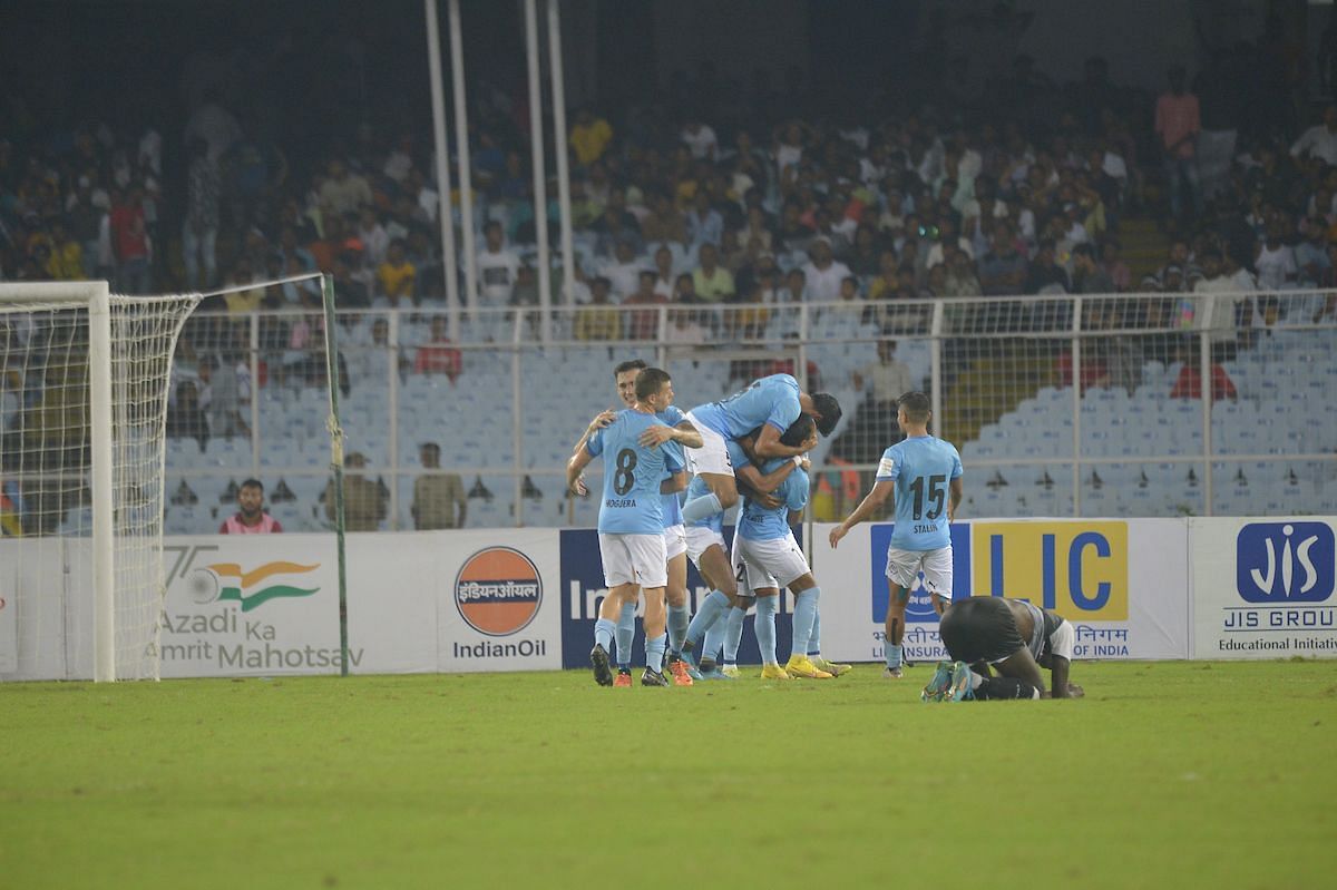 Mumbai City FC players celebrate their goal against Mohammedan SC in the 2022 Durand Cup semi-final (Image Courtesy: Durand Cup)