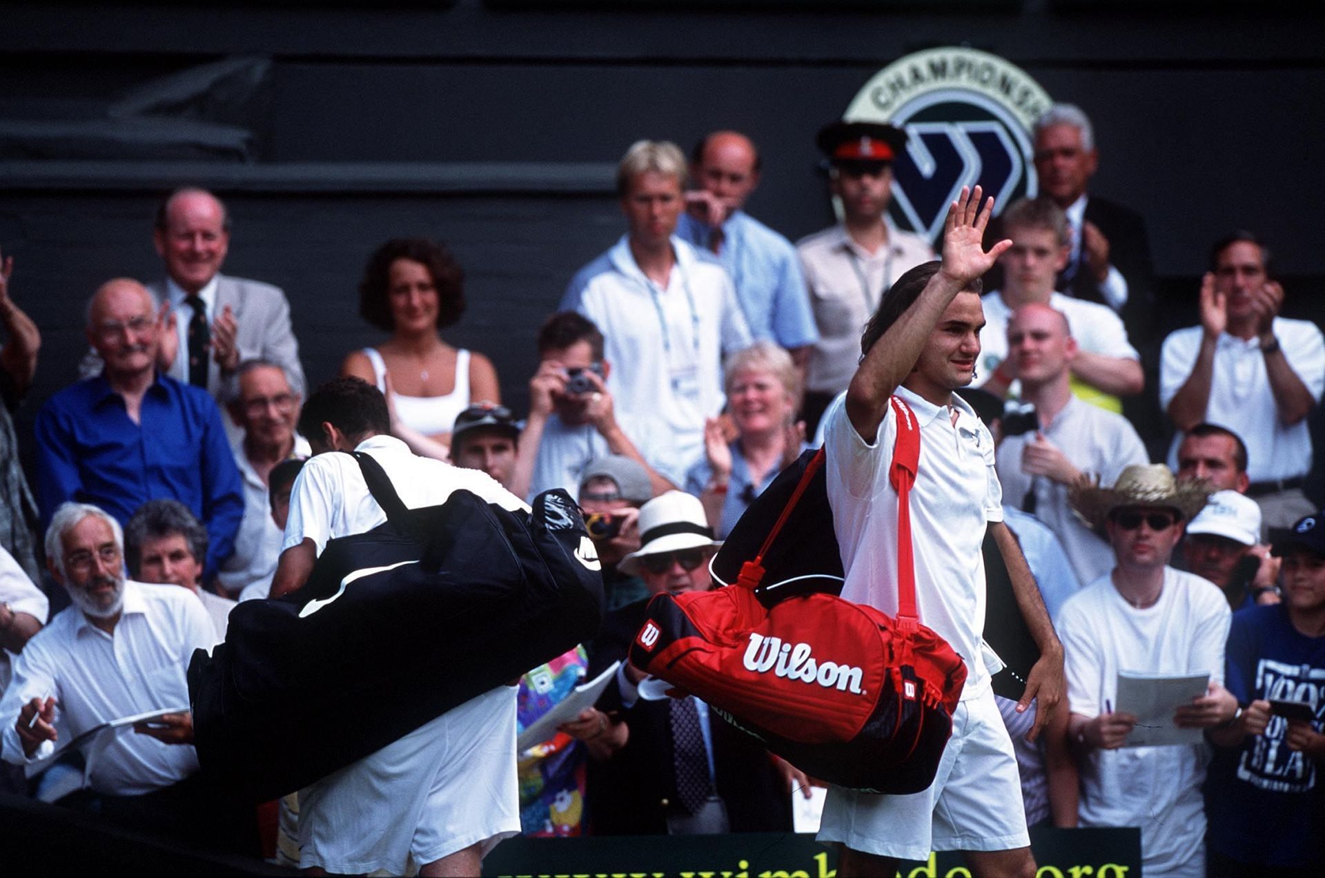 Roger Federer exults after beating Pete Sampras. (Pic- Getty Images)