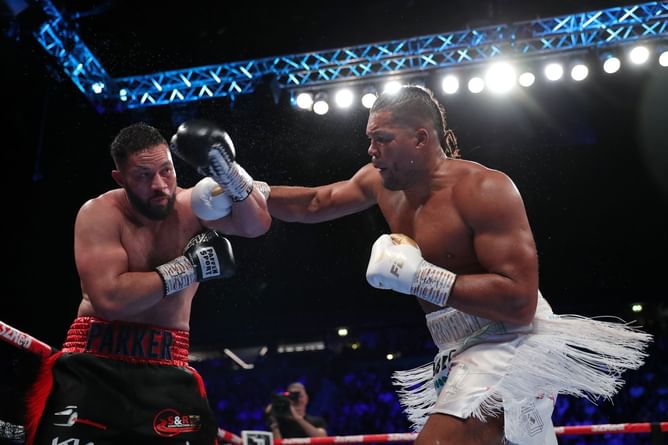 "Slow motion wrecking ball"- Lyndon Arthur, Nathan Gorman and others react to Joe Joyce knocking out Joseph Parker