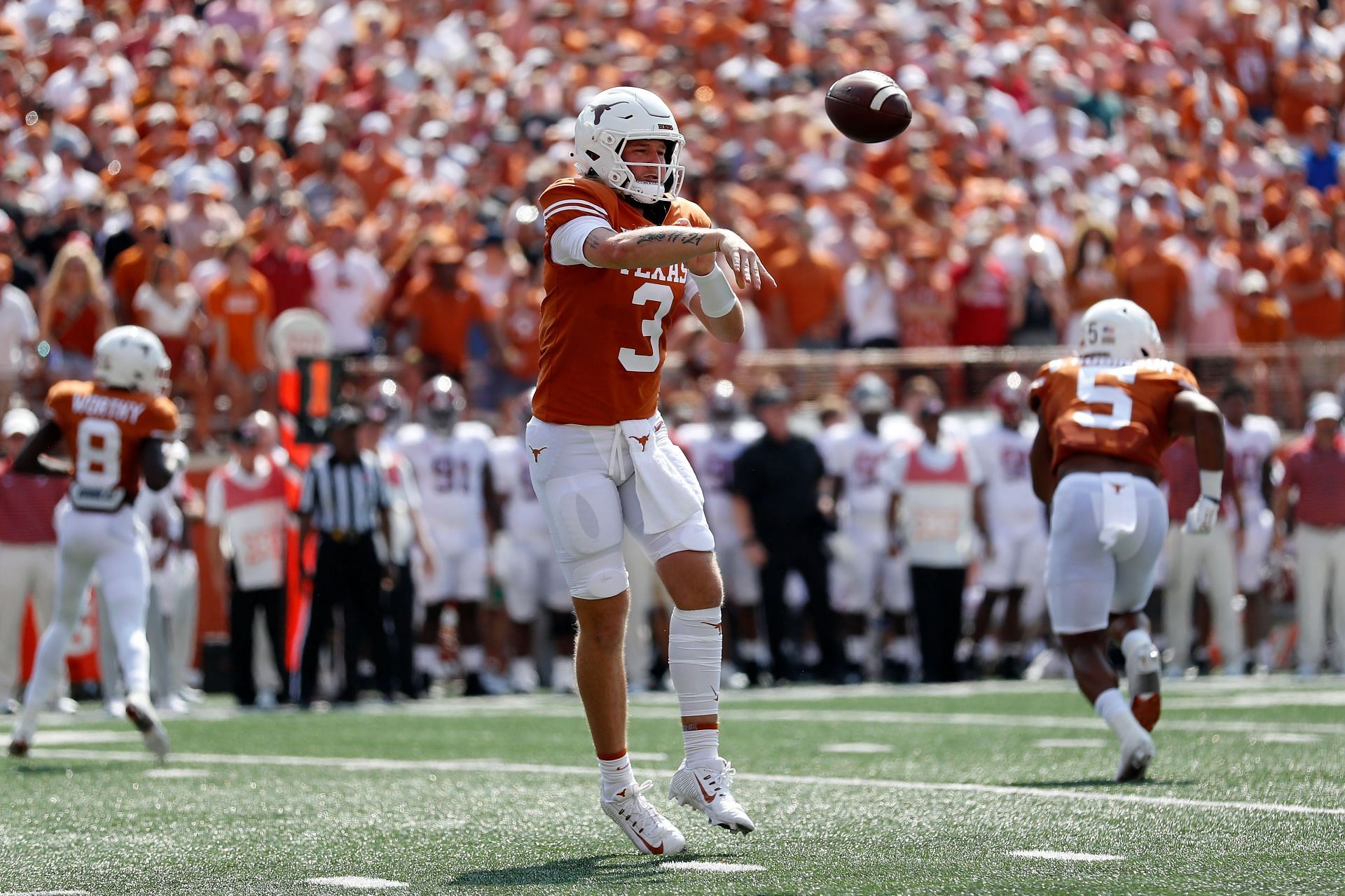 Texas Longhorns Vs. UTSA Roadrunners NCAAF Odds, Line, Pick, Prediction ...