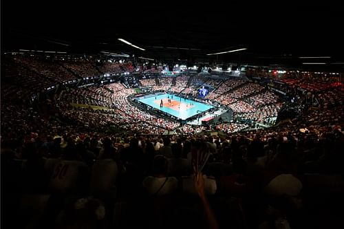 A packed stadium on the final day of the international volleyball tournament (Image via Volleyball World)