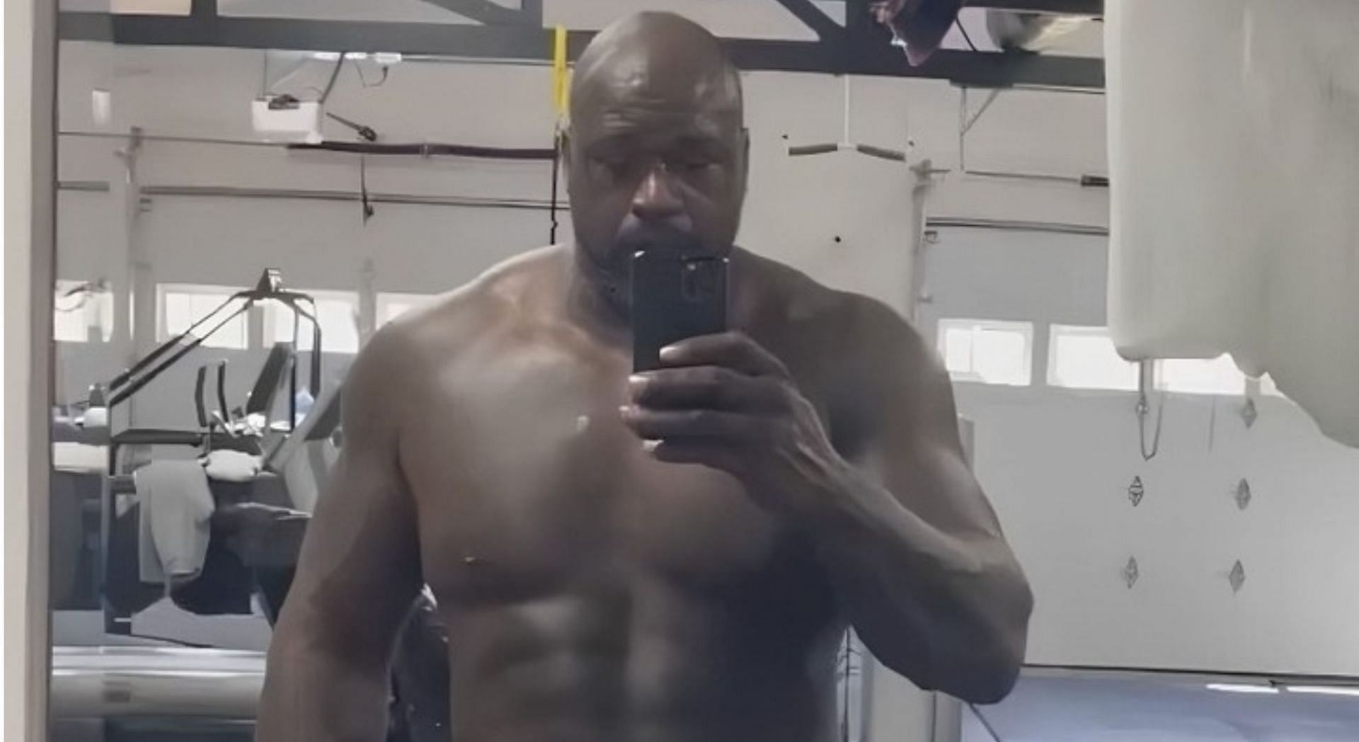 Shaquille recently posted a pic of his amazing transformation (Image via Instagram)