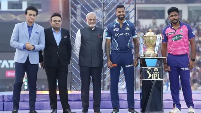 होम और अवे मैचों वाले फॉर्मेट की IPL में फिर से होगी वापसी, सौरव गांगुली ने दिया बड़ा अपडेट