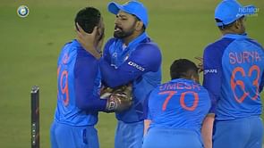 IND vs AUS 2022: "Sometimes Dinesh becomes a bit too relaxed" - Robin Uthappa on Rohit Sharma playfully grabbing Dinesh Karthik's cheeks