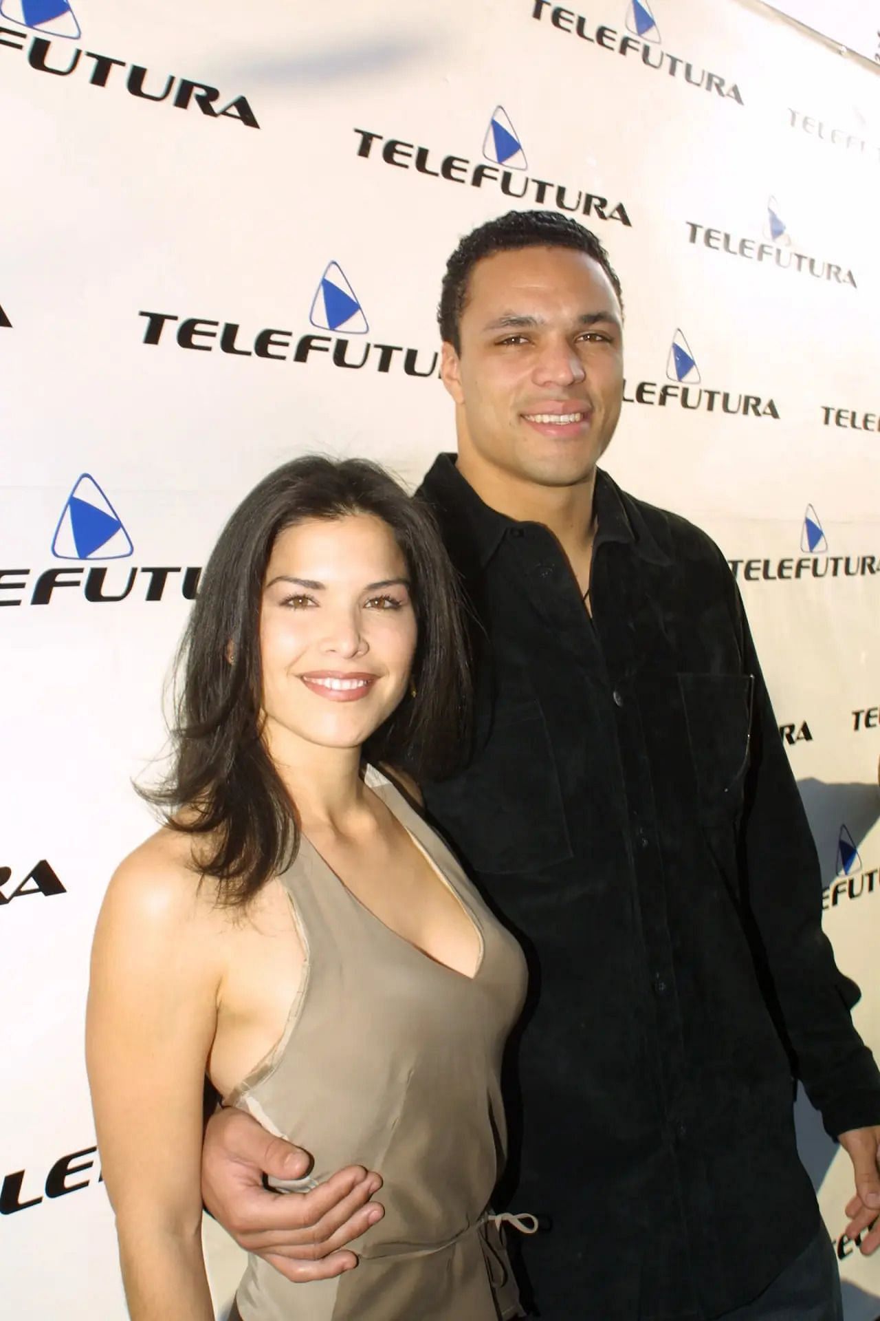 Lauren Sanchez with ex-husband Tony Gonzales in 2002 (Photo courtesy - Page Six)