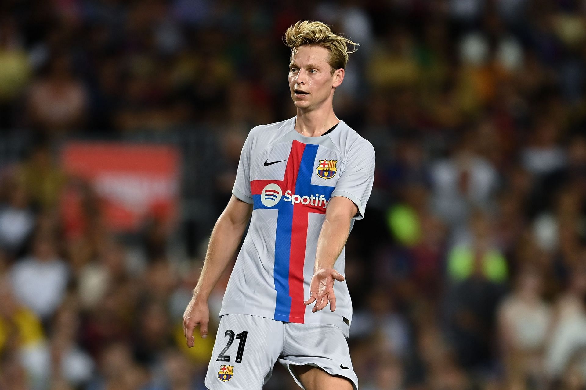Frenkie de Jong has admirers at Old Trafford.