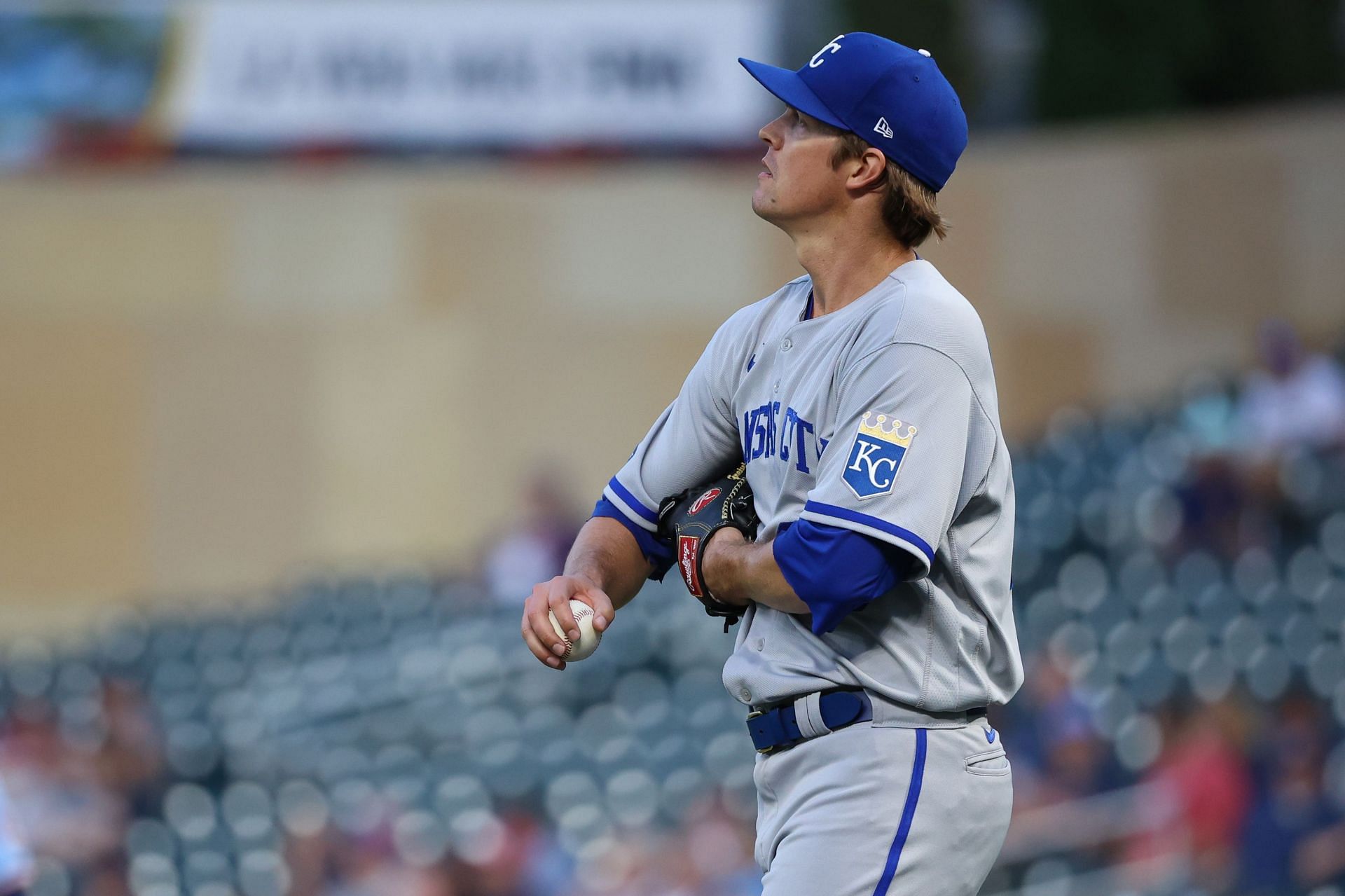 Greinke during the game between the Minnesota Twins and the Royals. The Twins defeated the Royals 4-0.