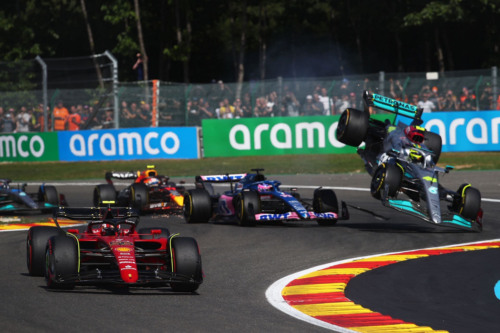 Hamilton&#039;s crash at the F1 Grand Prix of Belgium (Image via Getty)