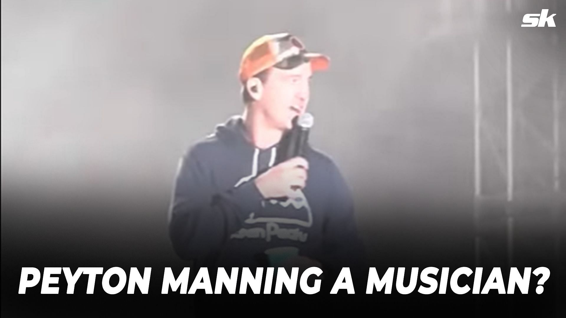 Peyton Manning joined Dierks Bently on stage