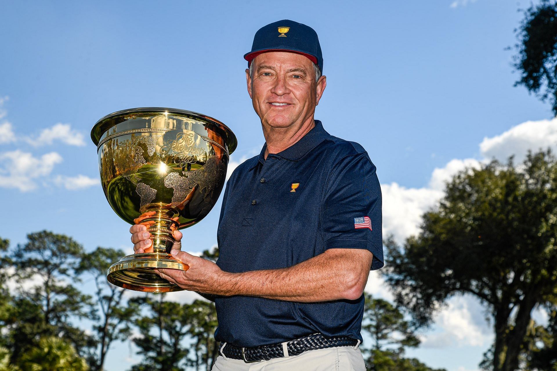 Which players have been chosen for the 2022 Presidents Cup?