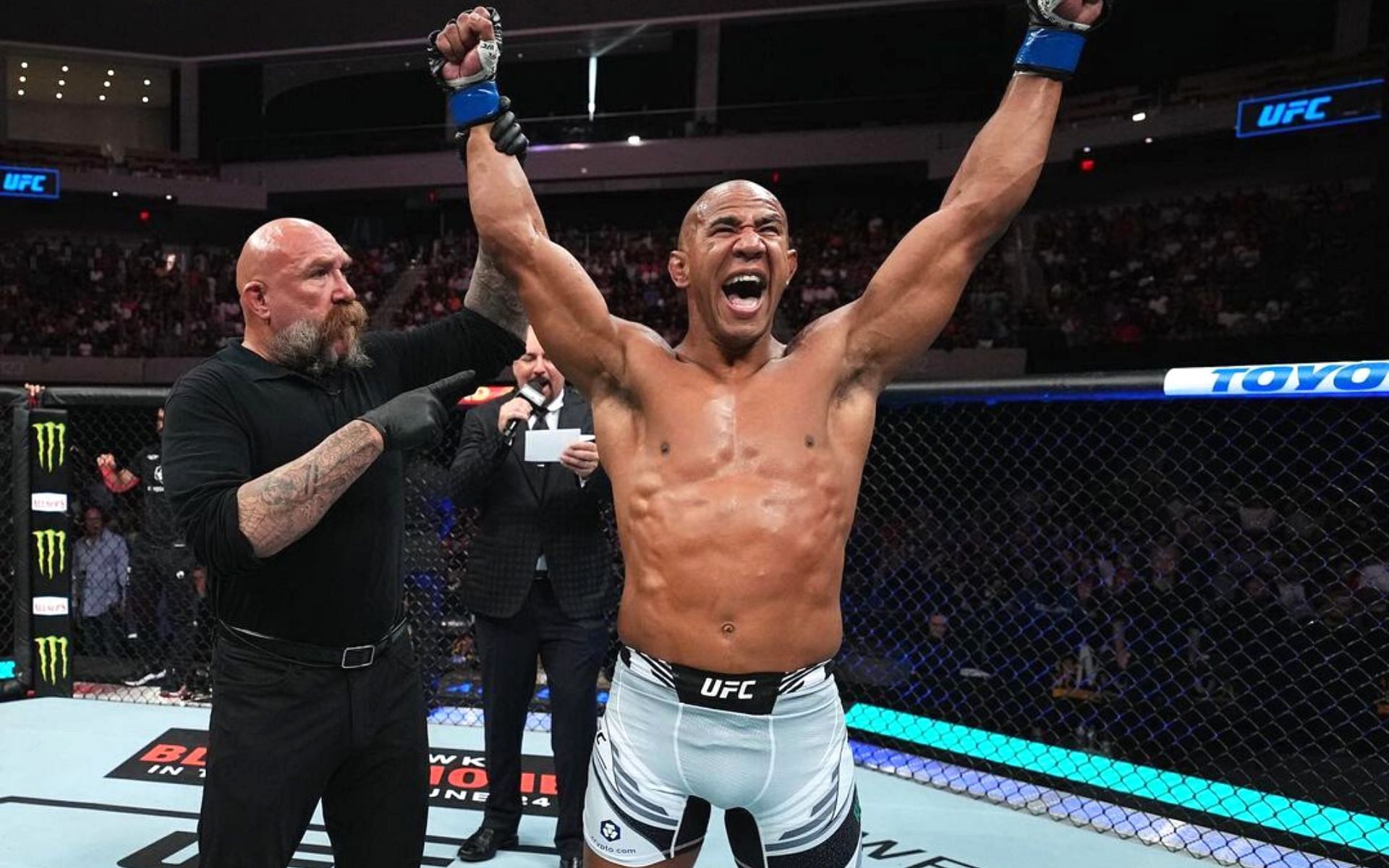 What is the UFC middleweight Gregory Rodrigues's nickname?