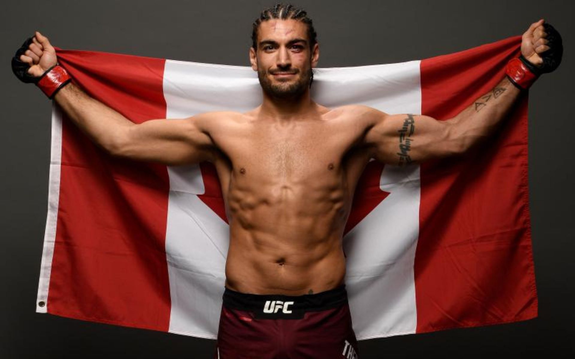 Elias Theodorou [Image courtesy: @mmamania on Twitter]