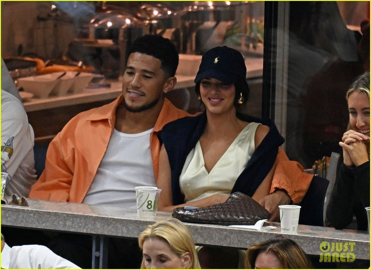 Devin Booker and Kendall Jenner watching the US Open Men