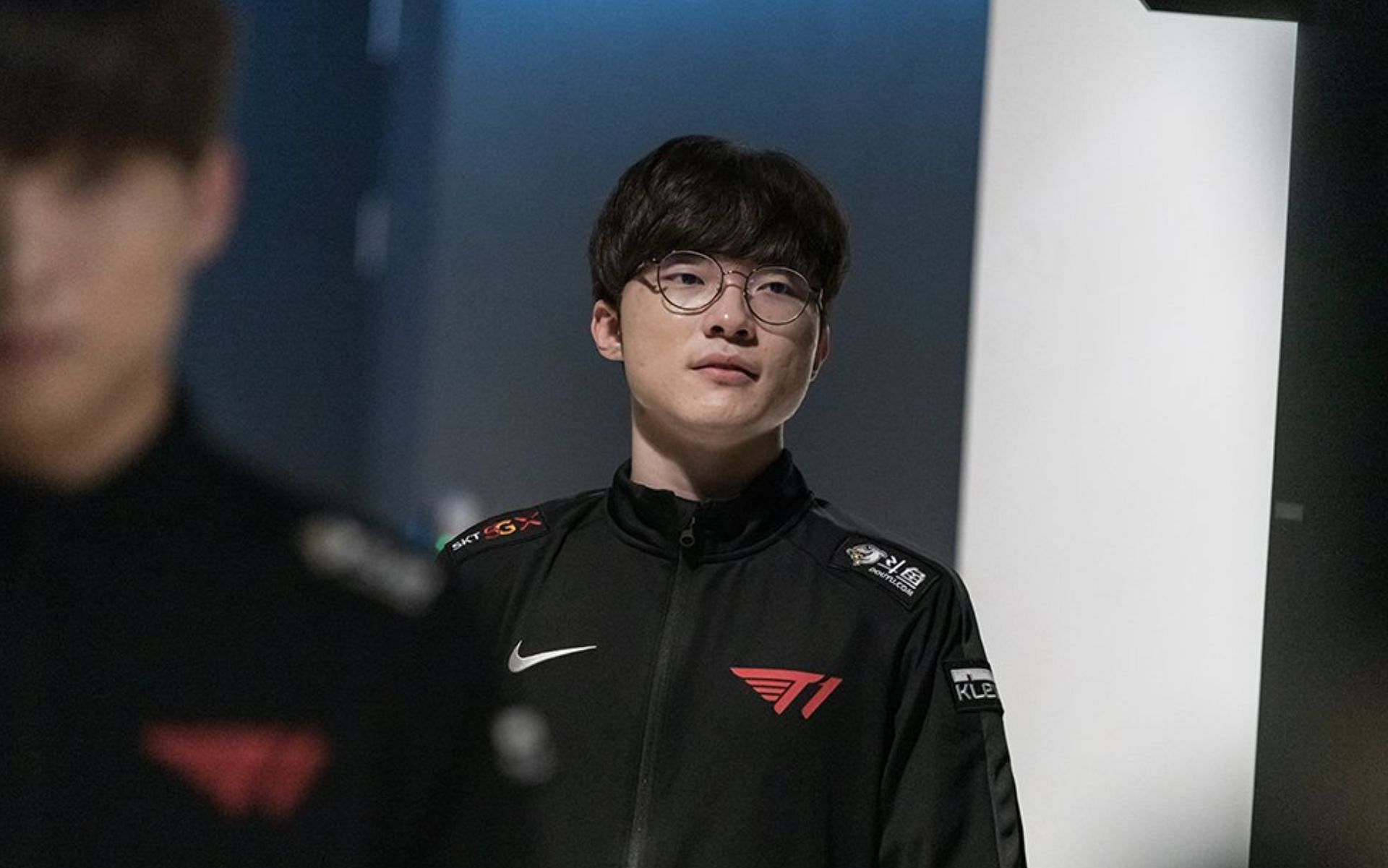 T1.Faker fans