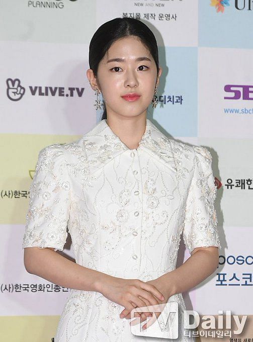 Dear M Star Park Hye Soo Makes 1st Public Appearance Post Bullying Scandal At Biff 2022