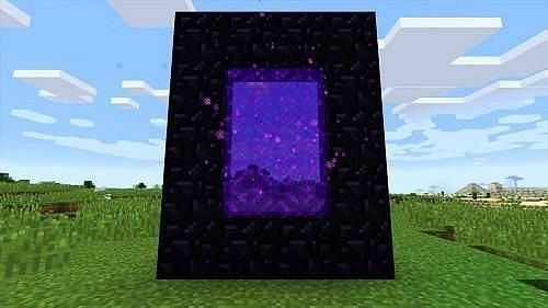 How to Make a Nether Portal and an End Portal in 'Minecraft