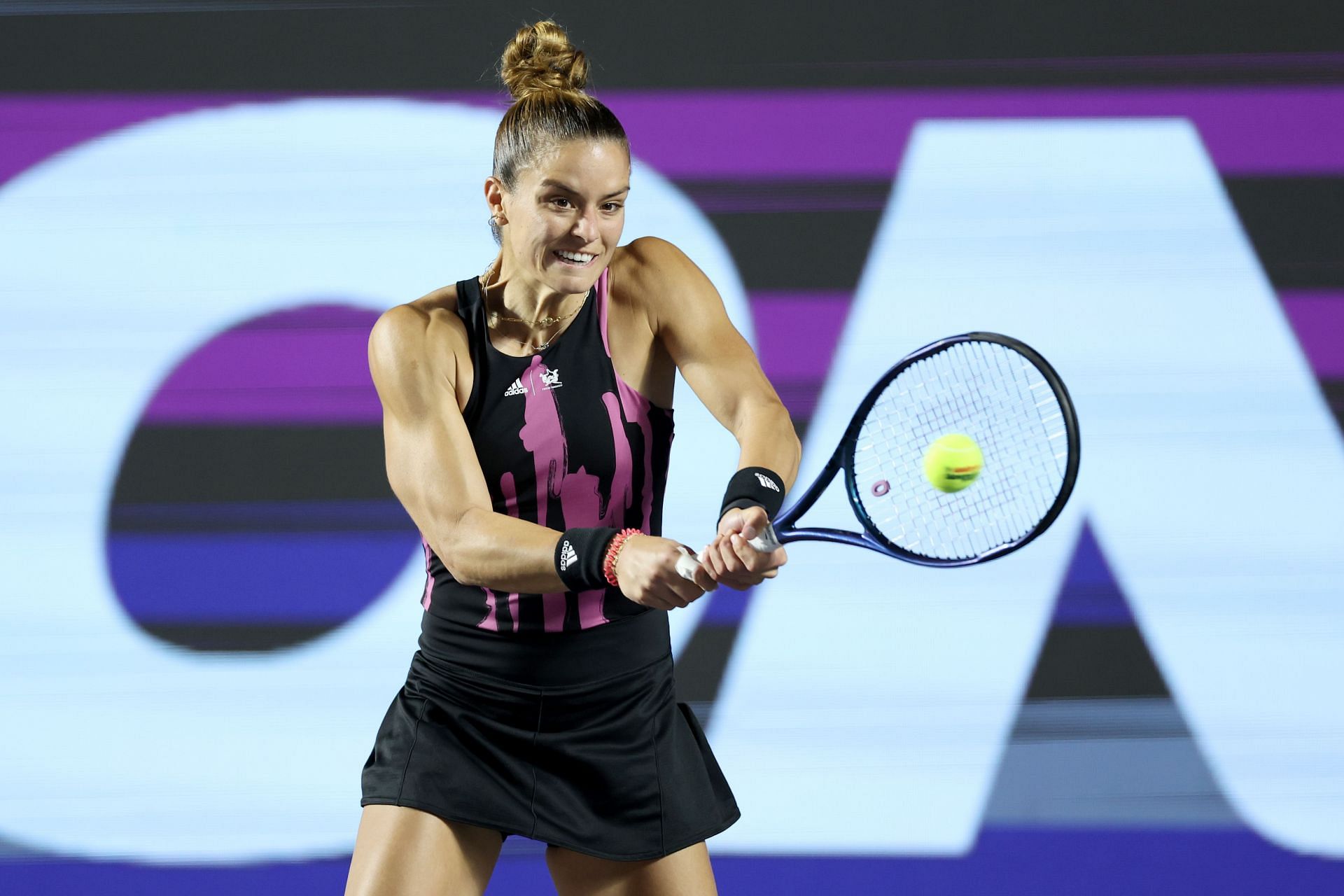 Maria Sakkari in action at the WTA Guadalajara Open Akron 2022 - Day 5