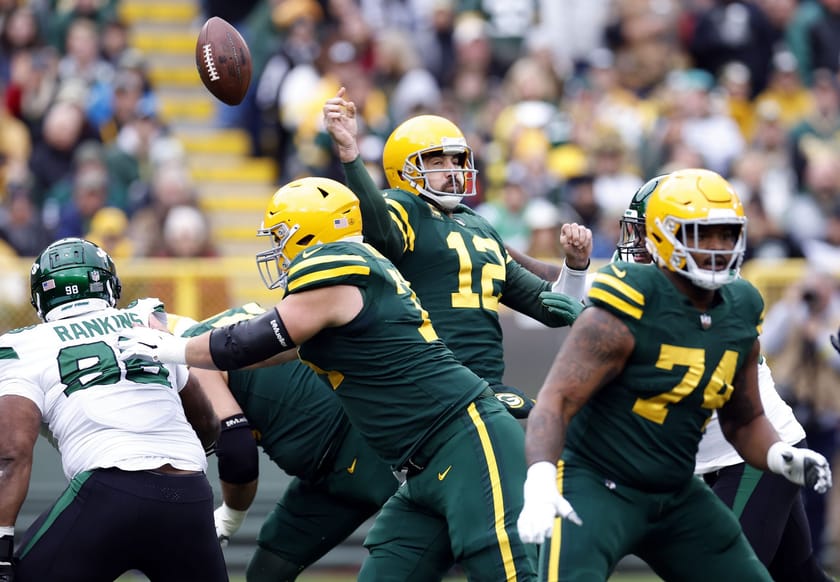 Best Parlay (+512) for Green Bay Packers vs. Washington Commanders