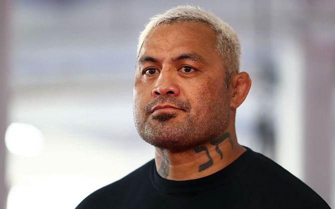 Mark Hunt reveals that he gets nightmares about his 'piece of s**t' father in strongly worded Facebook post: "How many times do I need to kill you filthy motherf***er"